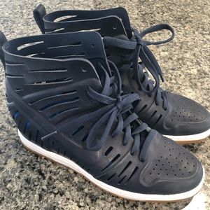 Women’s Nike Joli Sky Hi Sneakers | Navy | NWOT